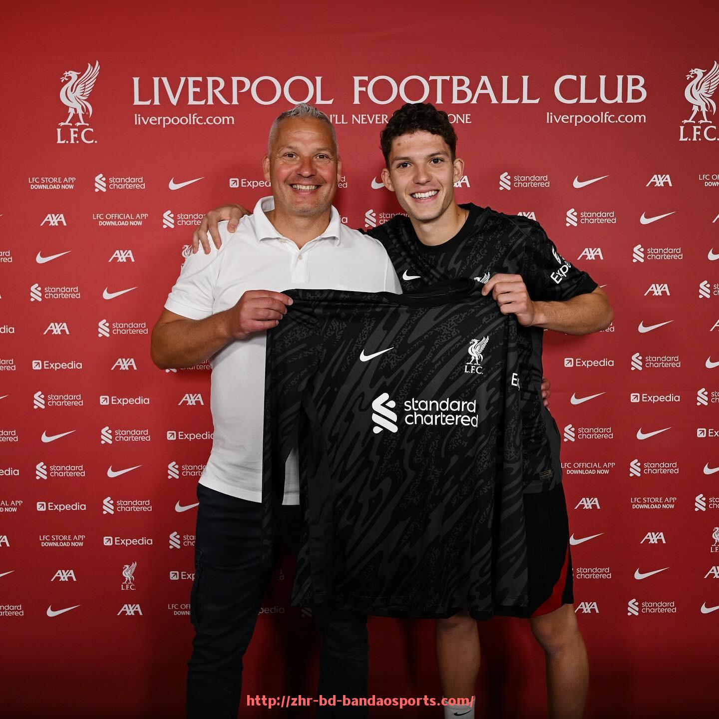 半岛体育-西甲为何没有直播:版权及政策分析